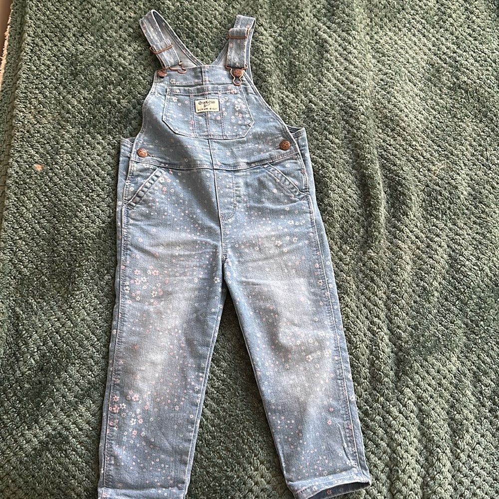 Oshkosh b’gosh toddler overalls